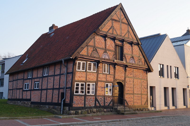 Museum Fassade.jpg