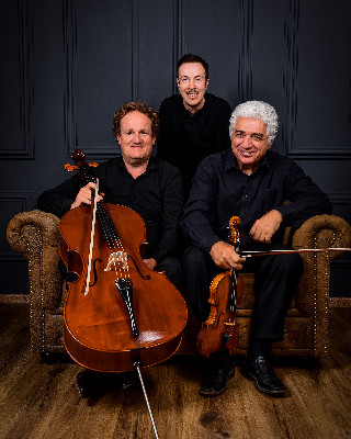 3._Foto_GELIUS TRIO_©_M. Gelius.jpg