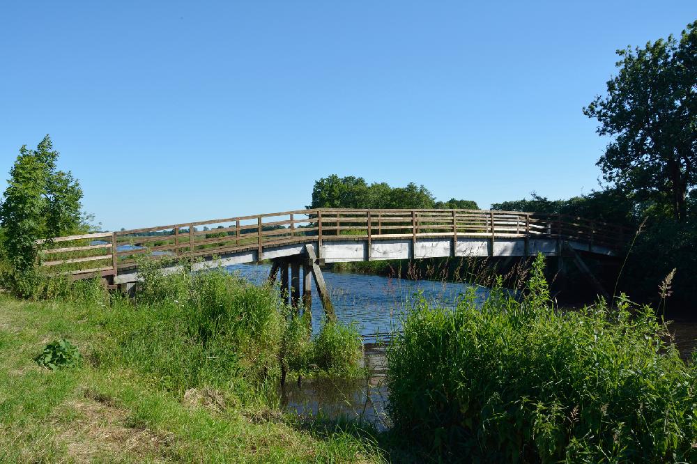 Schleswig-Holstein,_Auufer,_Wrist,_Rote_Brücke_über_die_Bramau_NIK_5165 klein .jpg